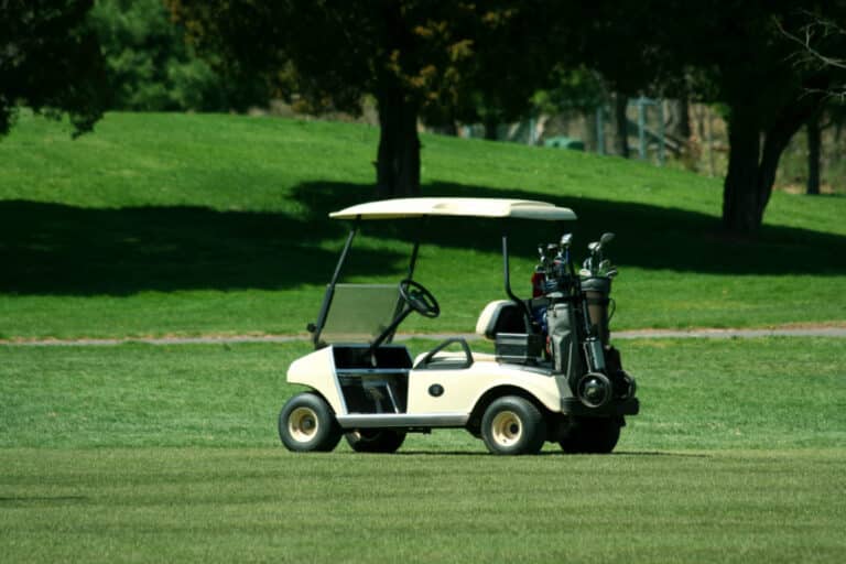 5 Signs You Should Replace Your Golf Cart Battery