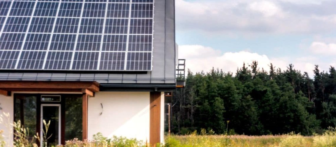 BigBatteryInc-198679-Off-Grid-Solar-Blogbanner1
