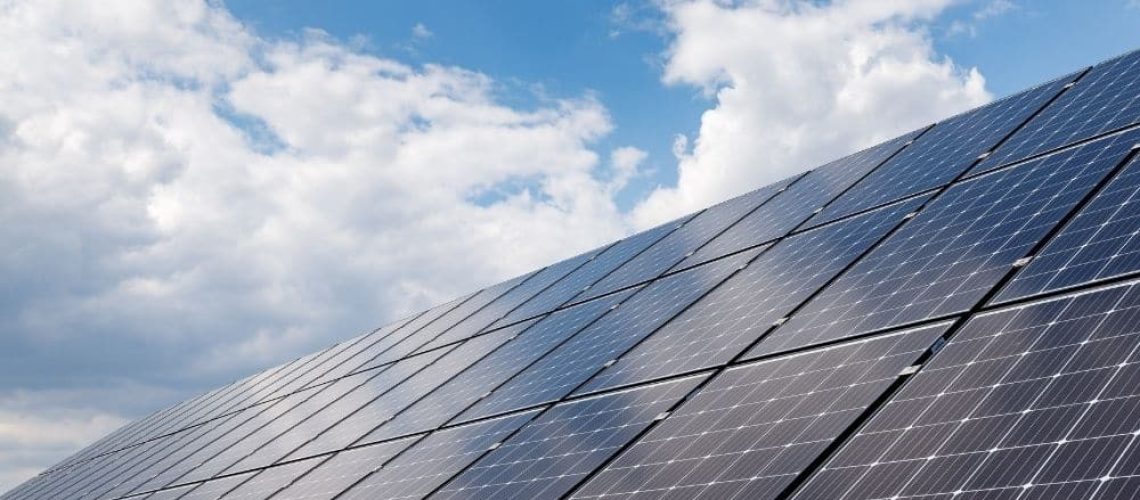 bigbatteryinc-128534-cloud-solar-panels-blogbanner1